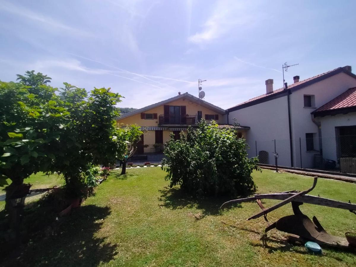 Casa Relax Lejlighed Laveno-Mombello Eksteriør billede