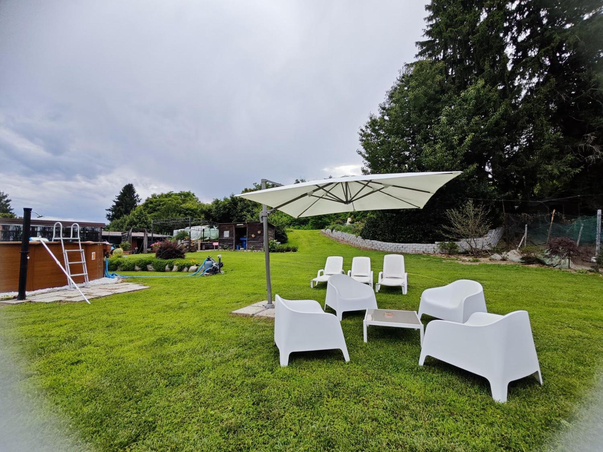 Casa Relax Lejlighed Laveno-Mombello Eksteriør billede